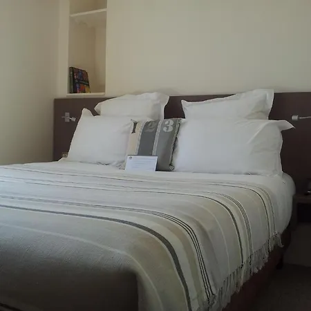 Le Benhuyc Hotell