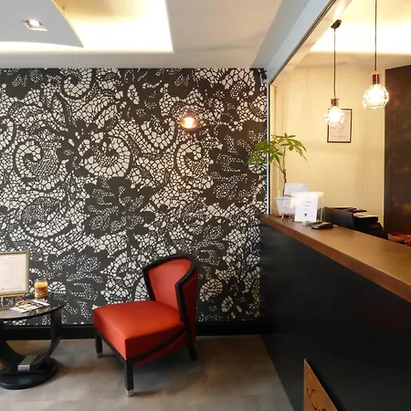 Le Benhuyc Hotell Binic